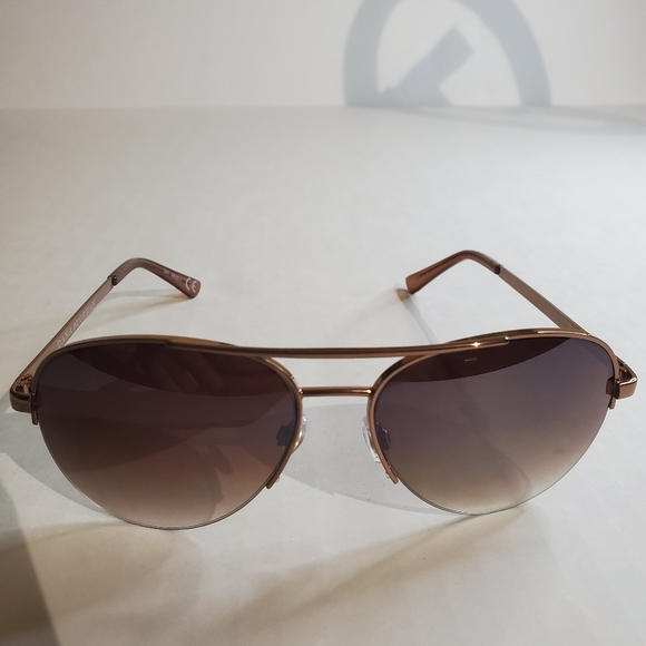 Dana Buchman Accessories - Dana Buchman  Aviator sunglasses sb2